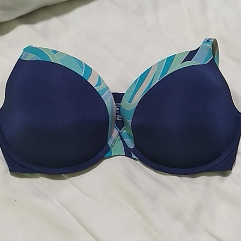 Victoria Secret biofit bra